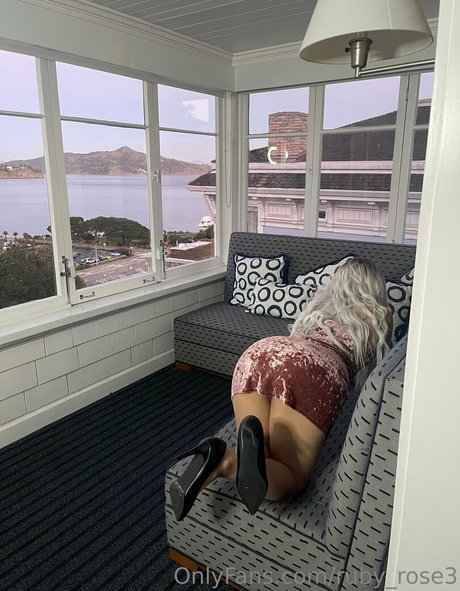 caught masturbating onlyfans beautiful img