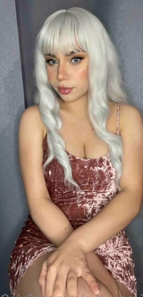 ruby rose3 hot model pictures