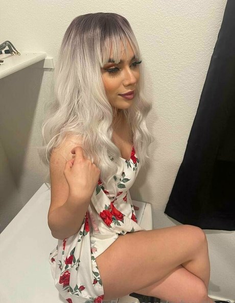 ruby rose3 free model images