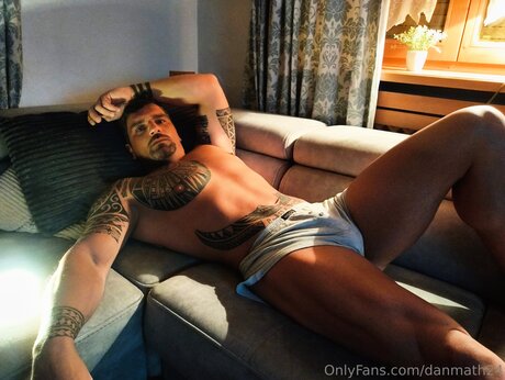 Danmath24 model free photos