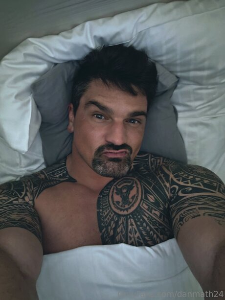 Danmath24 model adult photo