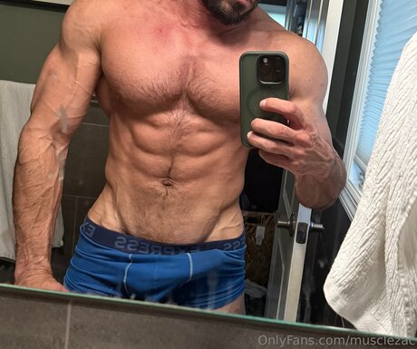 Musclezac model pornographic photo