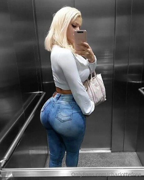 Soyviking model beautiful photos