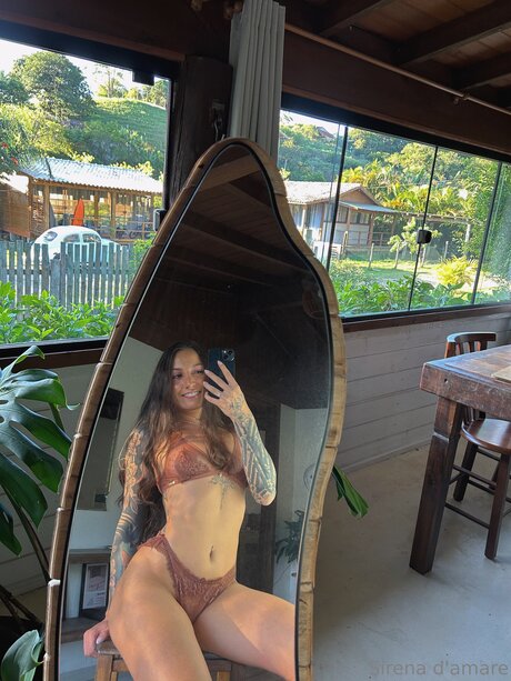 Sirenadamare star naked photo