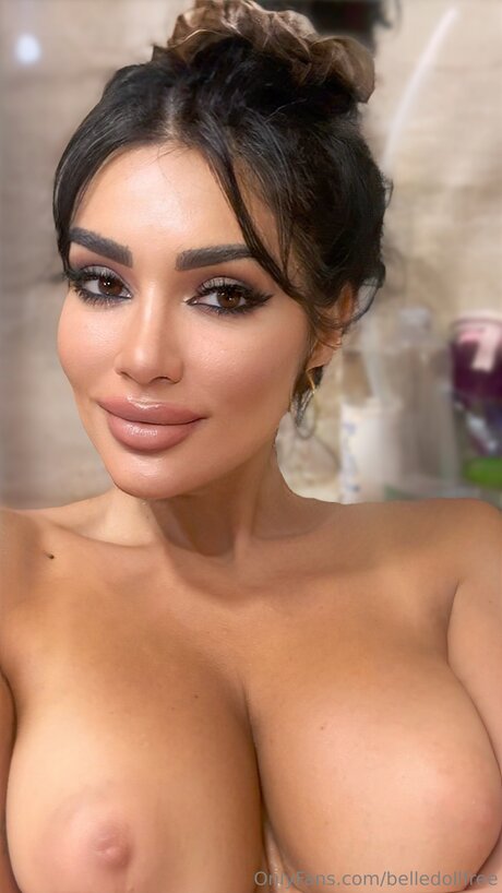 Belledollfree sexy actress galleries