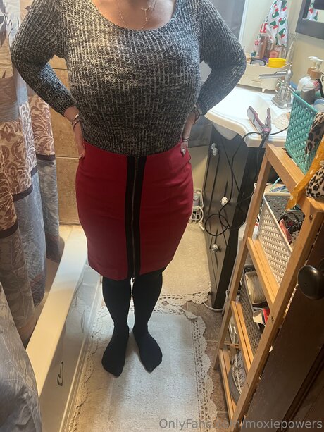 Moxiepowers pretty pornstar archive