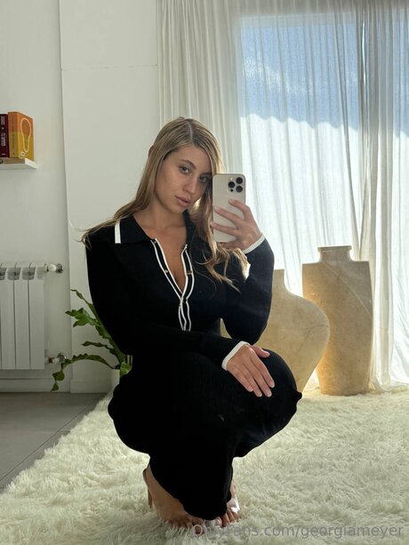 Georgiameyer nude actress pictures