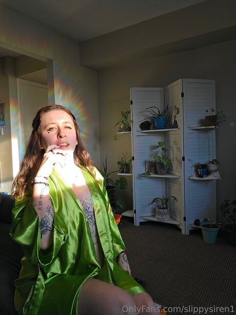 naked milf onlyfans xxx picture