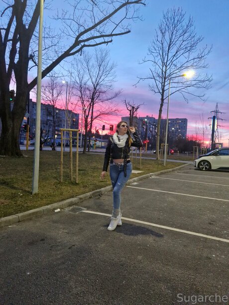 Sugarche actress photo