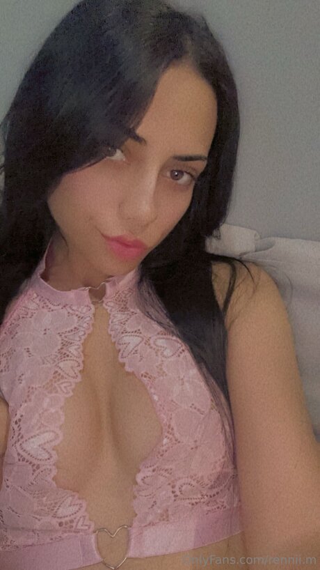Rennii M pornstar pretty photo