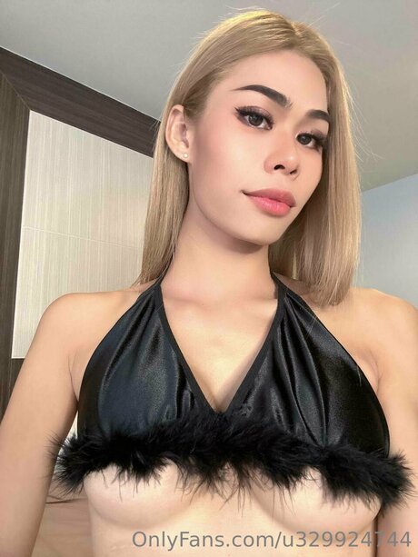 Starlitsylvia art model picture