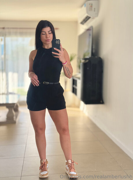 Realamberlushh naked pornstar galleries