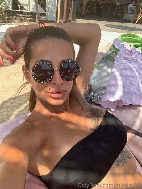 Misslady8 free pornstar pic