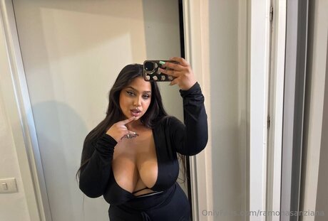 Ramonasanziana xxx star img