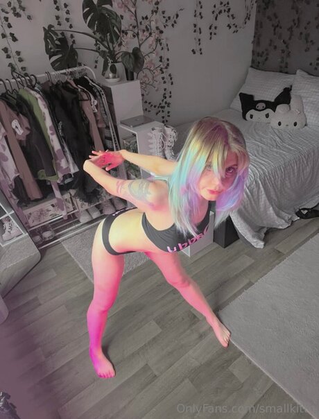 My Blushy Kittn Free model nudes images