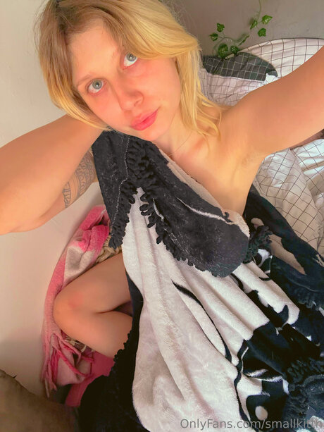 My Blushy Kittn Free nudes actress pic