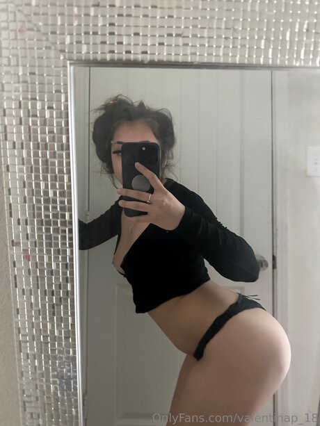 Valentinap 18 model perfect images