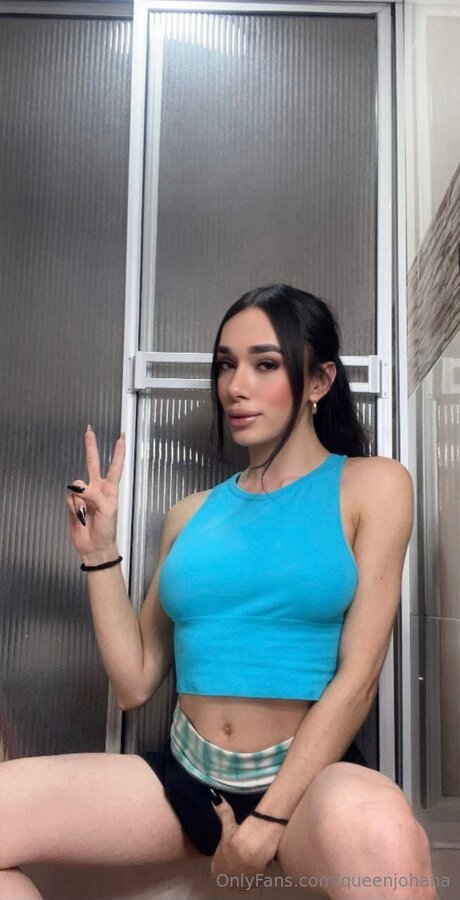 sexy black onlyfans top pics