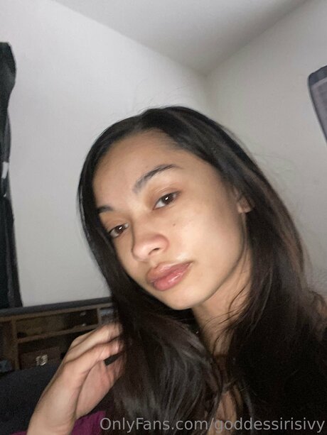 Goddessirisivy free model galleries