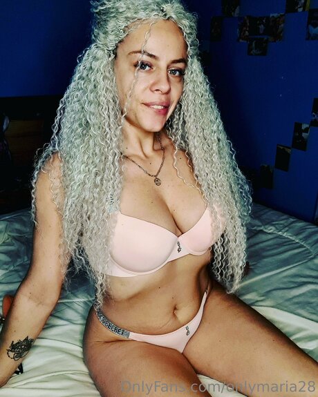 Facelesstemptress pornstar exclusive photo