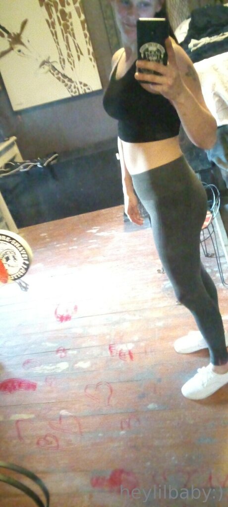 tanned onlyfans perfect image