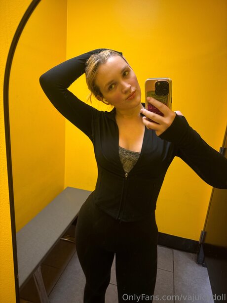 Divadoll1 best actress photos