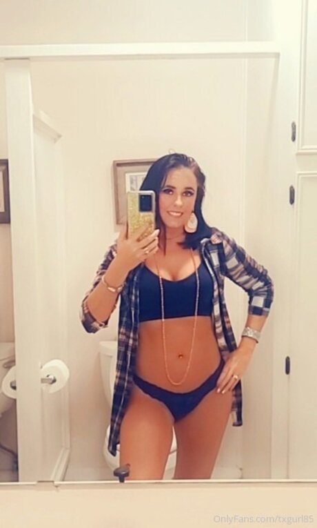 Txgurl85 model erotic pic