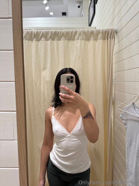 Babiehan pornstar free pics