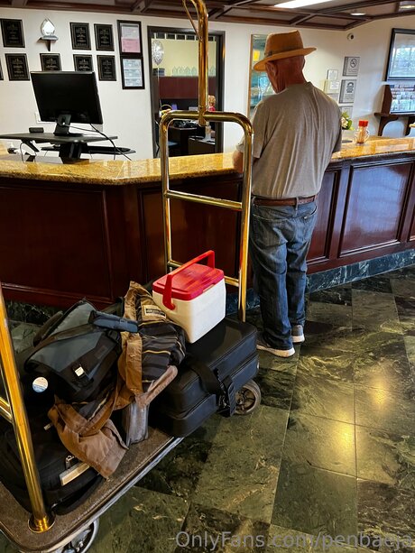 Heavensanjizzls sexy pornstar galleries