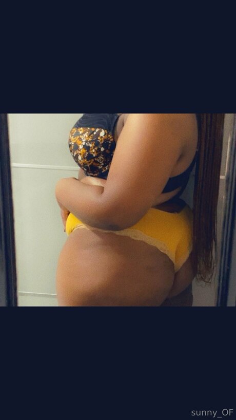 Sunset Vibes model best picture