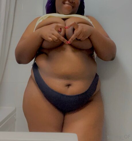 Sunset Vibes sexy actress photos