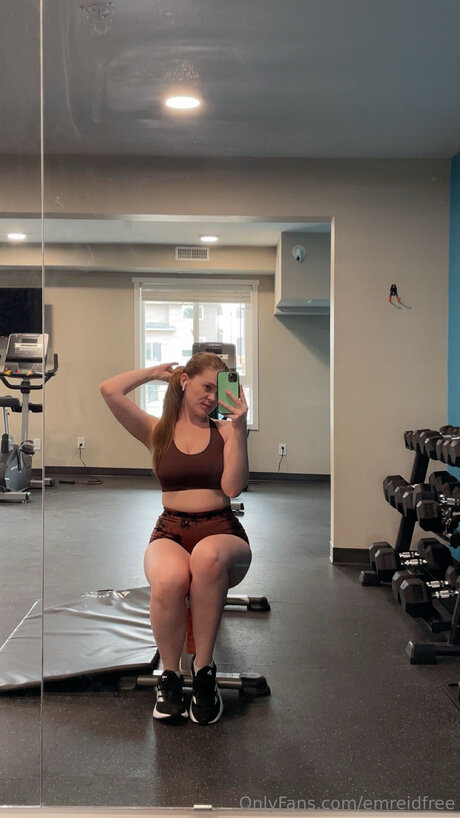 stepdaughter onlyfans beautiful nude photo