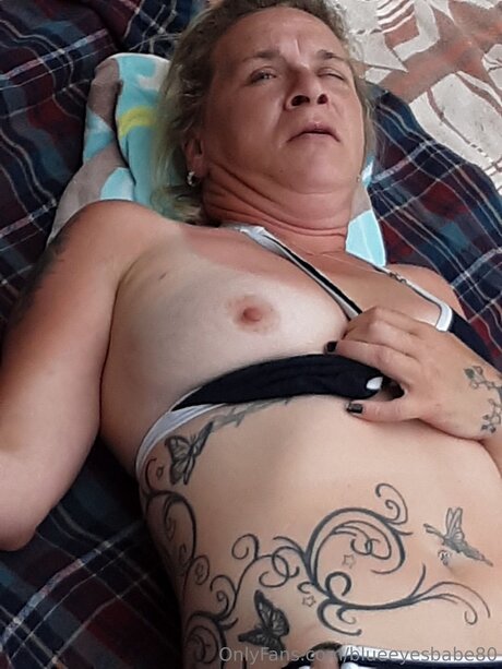 Blueeyesbabe80 nude actress photo