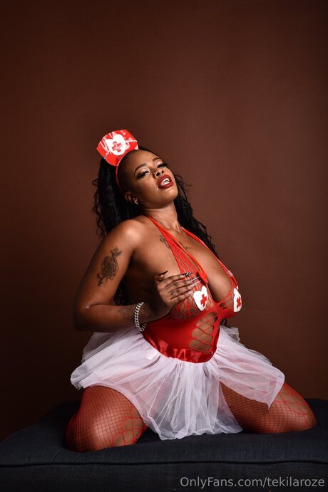 Tekilaroze star top photos