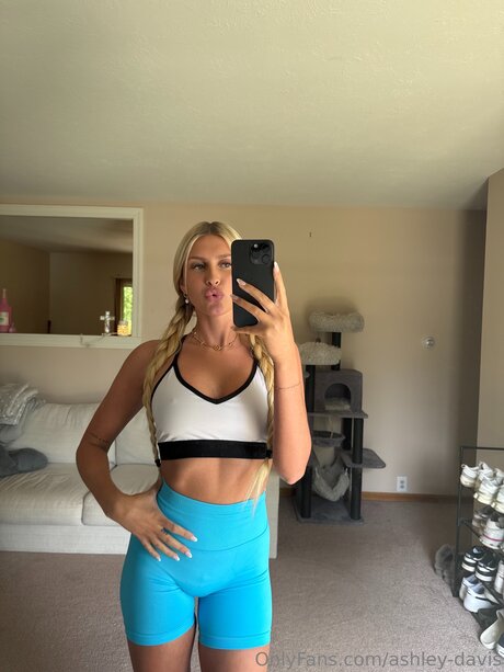 Ashley Davis nice model archive