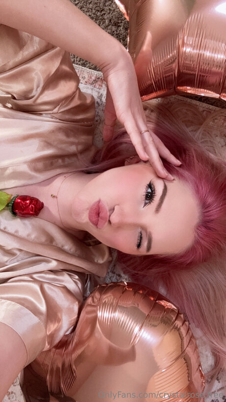 Crystalrose Free top model pictures