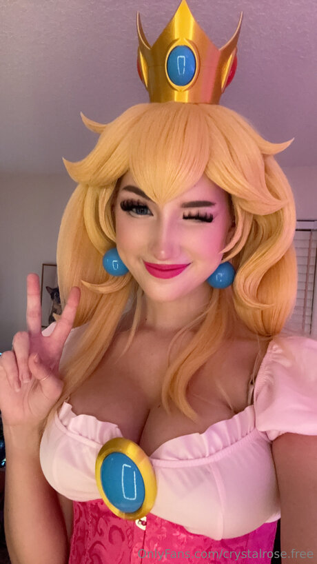 Crystalrose Free model free photo