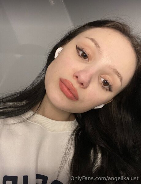 Angelikalust star adult img