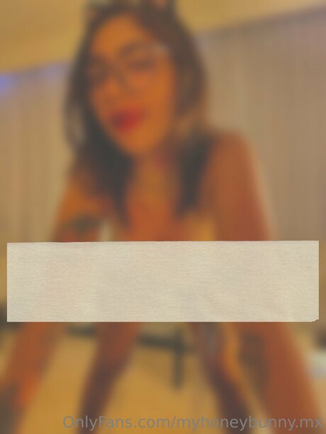 Myhoneybunny Mx perfect model picture