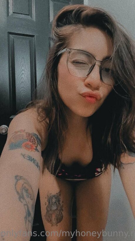 Myhoneybunny Mx adult model galleries