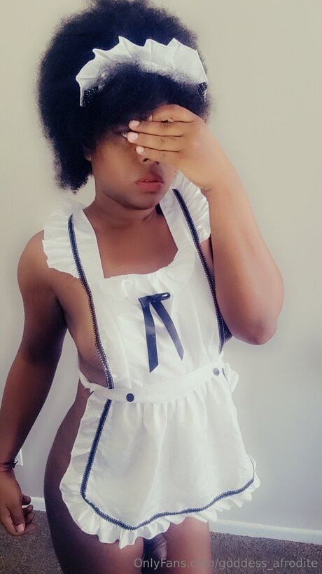 Goddess Afrodite naked pornstar img