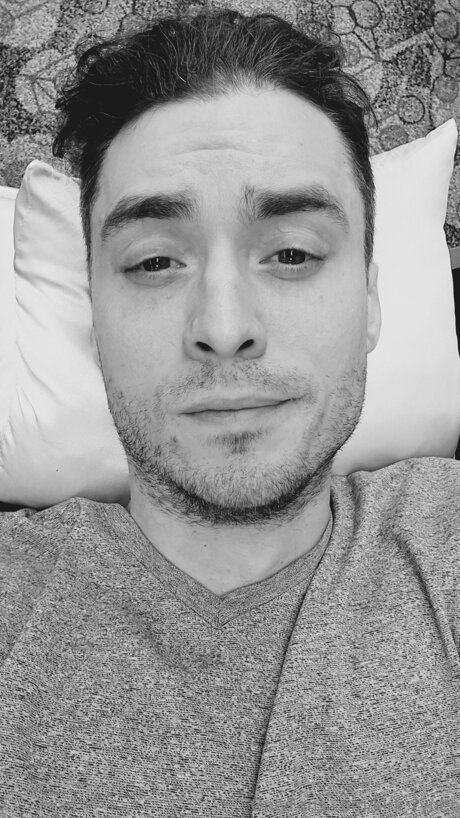 Kirk Ryner exclusive star photos