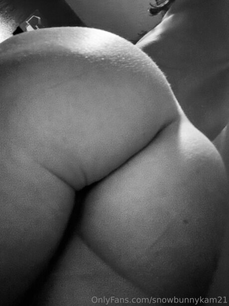 Snowbunnykam21 star img