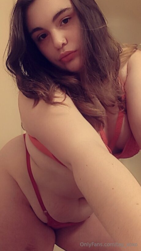 Tay Xoxo pornstar nudes picture