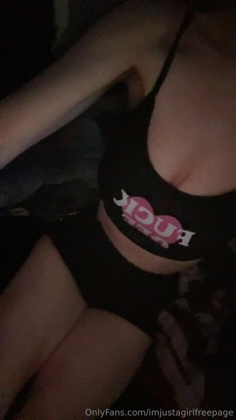 tiny asian onlyfans nice images