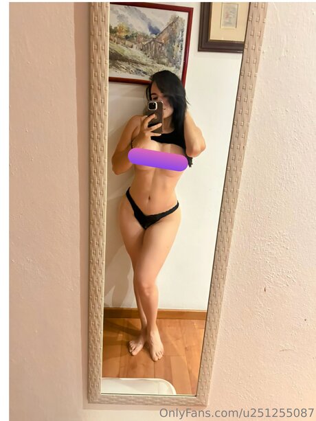 U251255087 beautiful pornstar photo