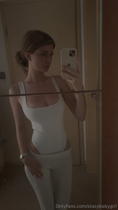 Stasybabygirl model pic