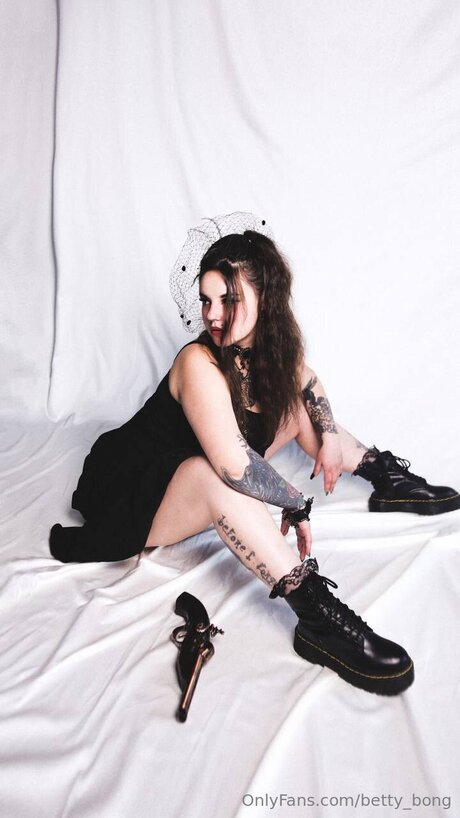 Betty Bong pornstar best pic