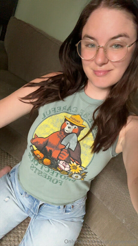 Juicyjaneeeee sexy model img