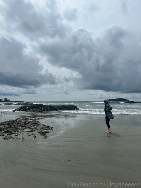 Juicyjaneeeee model sex galleries